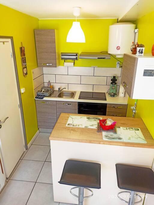 Agreable Studio Dans Le Centre Historique La Ferté-Saint-Aubin Kültér fotó